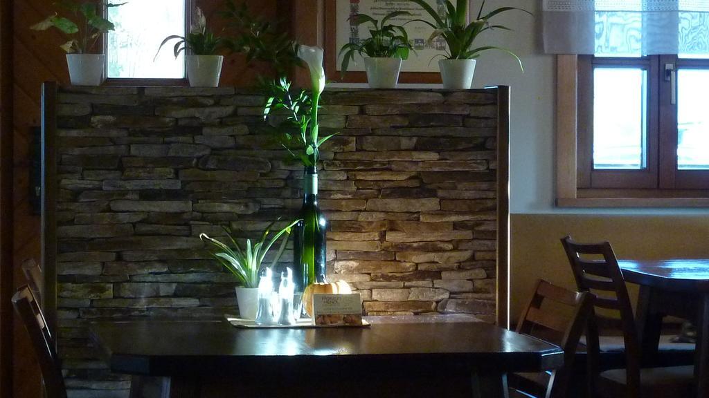 Wohlmuth-Lueckl Hotel Китцек им Заусал Екстериор снимка